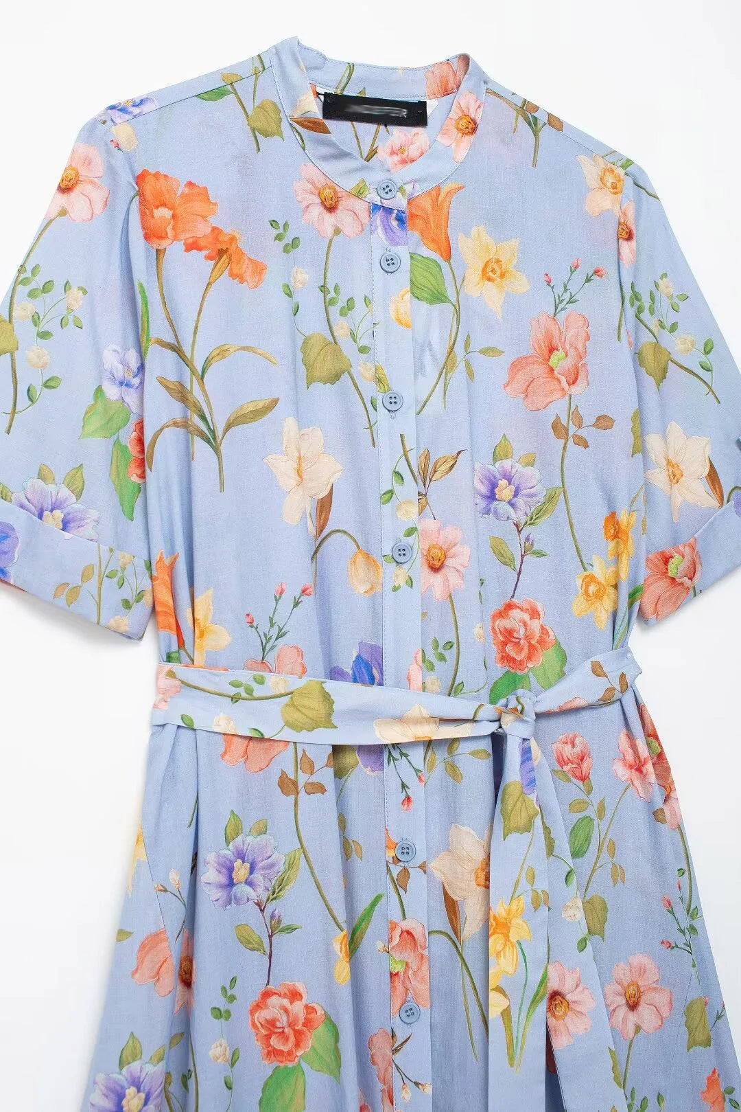 Vestido Midi Floral Estilo Camisero - Vestiria