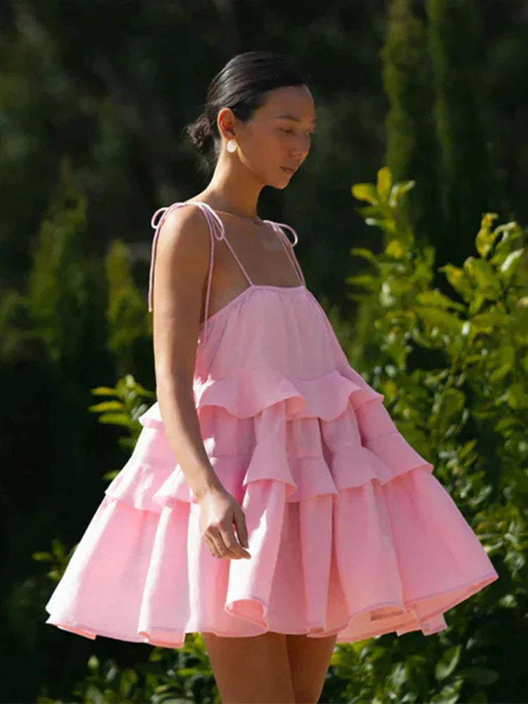 Vestido Elegante con Tirantes Delicados