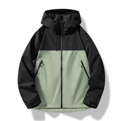 Chaqueta Invierno Hombre Aislada con Capucha