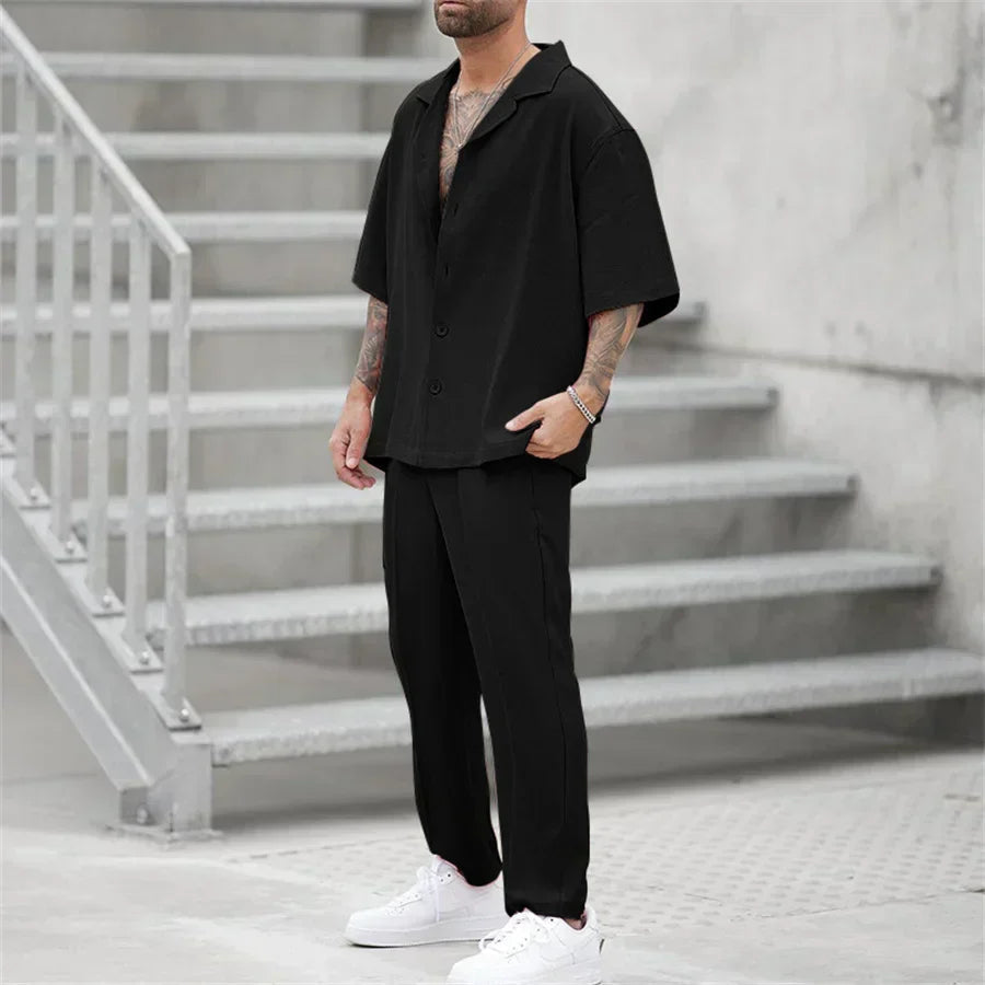 Polo y Pantalón Deportivo Clásico