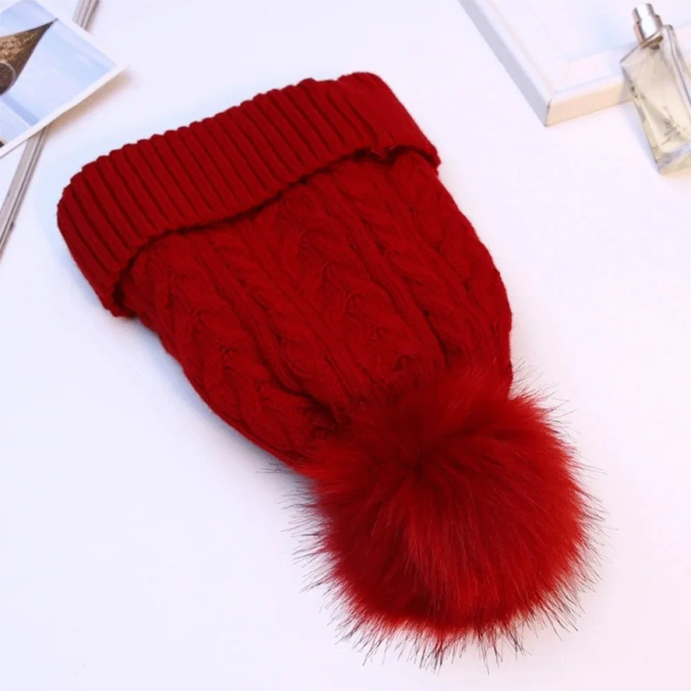 Gorro de lana cálido con pompon para mujer