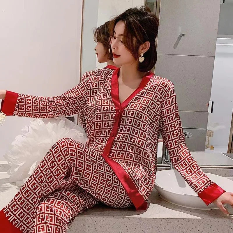 Pijama mujer estampado floral elegante LUNARA