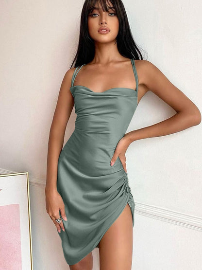 Vestido Cenido de Satén Elegante