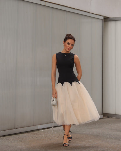 Vestido Midi Sin Mangas Estampado Floral - Vestiria