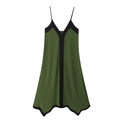 Vestido Elegante con Tirantes y Detalles