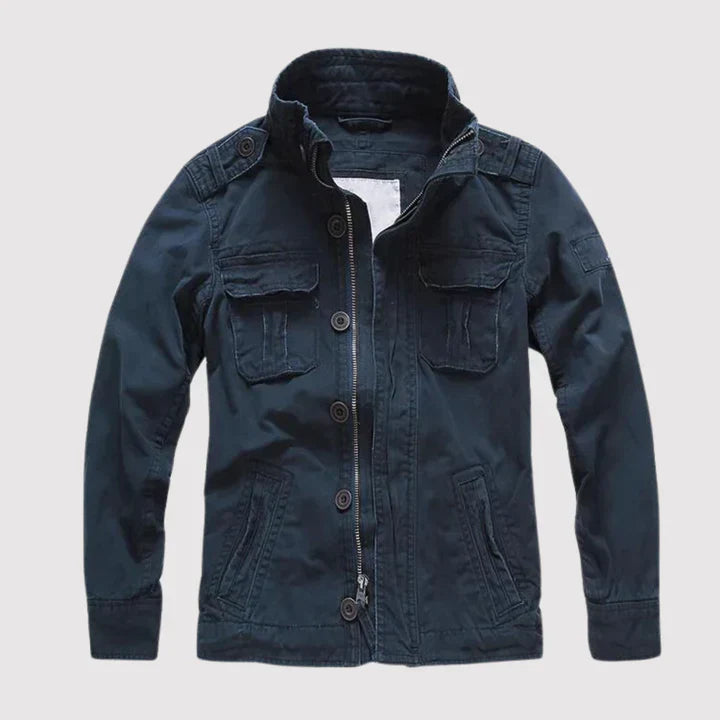 Chaqueta vaquera clásica con bolsillos prácticos