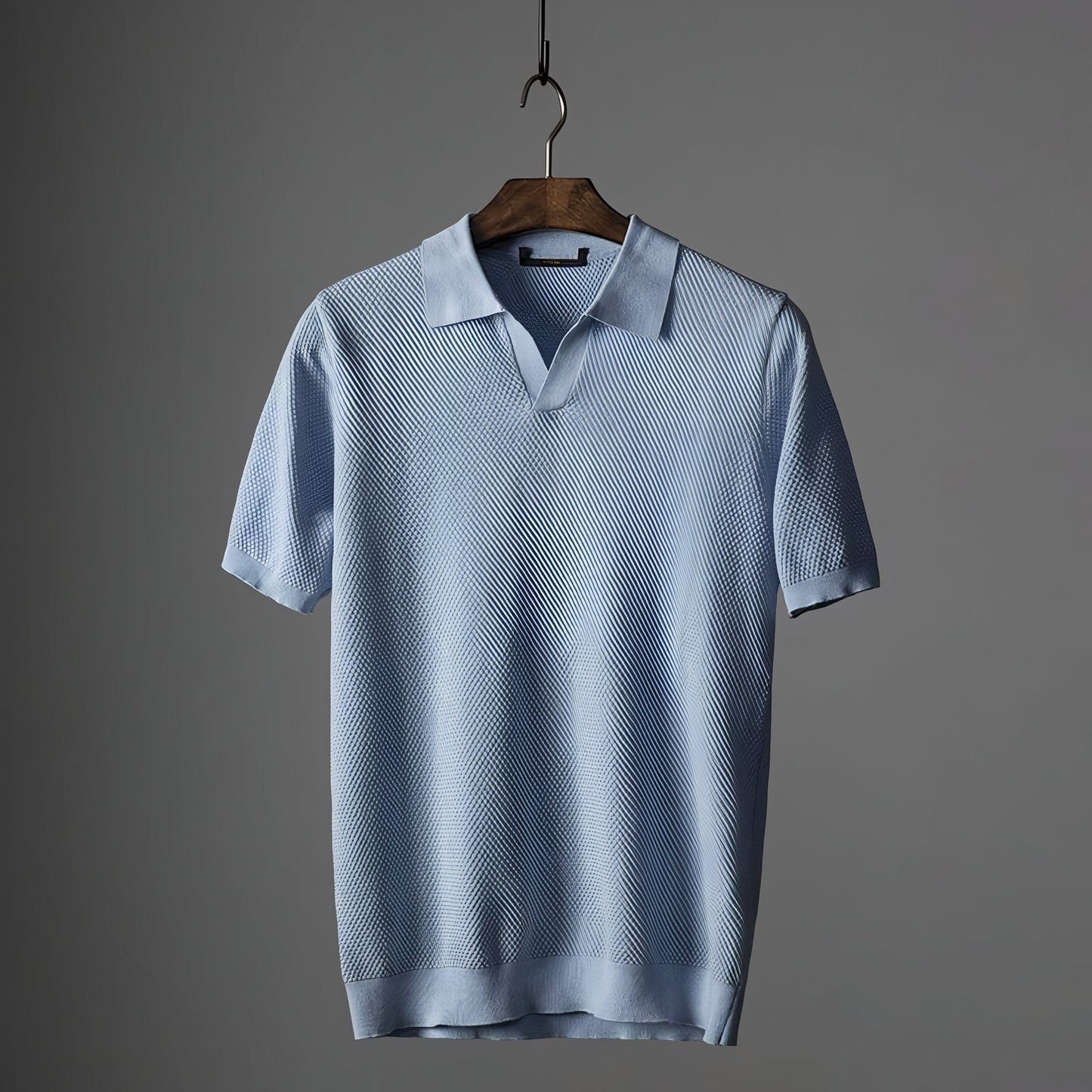 Polo de Punto Cuello en V Clásico