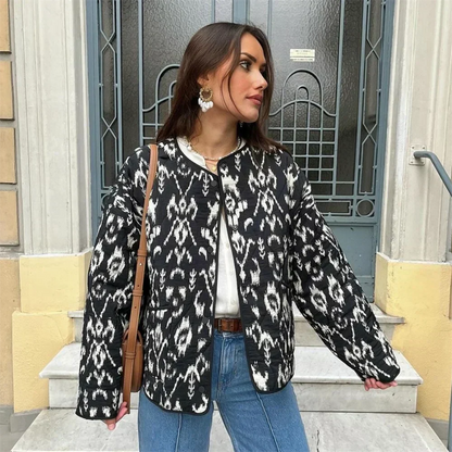 Chaquetilla Acolchada Corta y Ligera