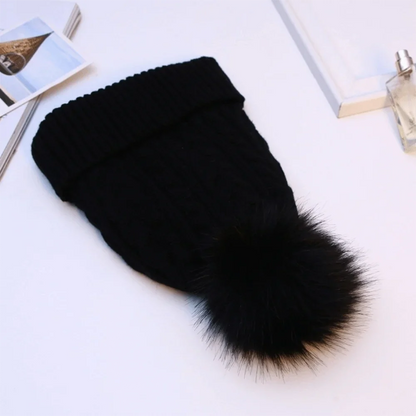 Gorro de lana cálido con pompon para mujer