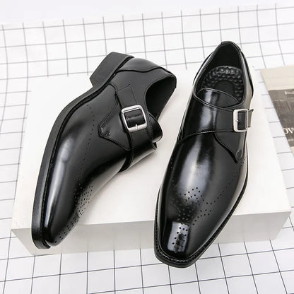 Zapatos de cuero elegantes para hombre