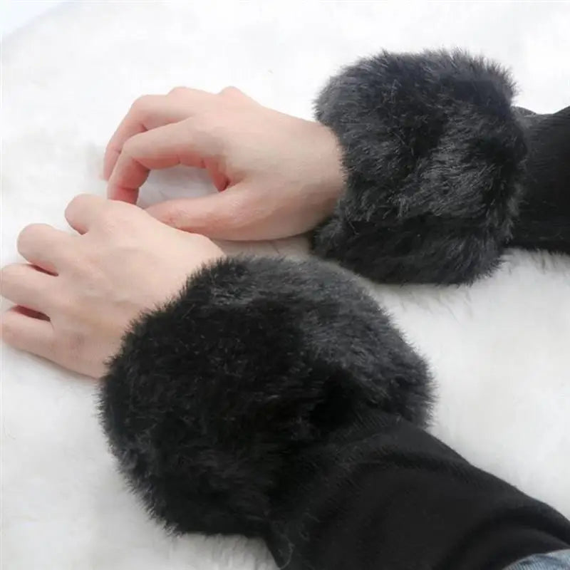 Puños de Pelo de Oso Originales y Divertidos