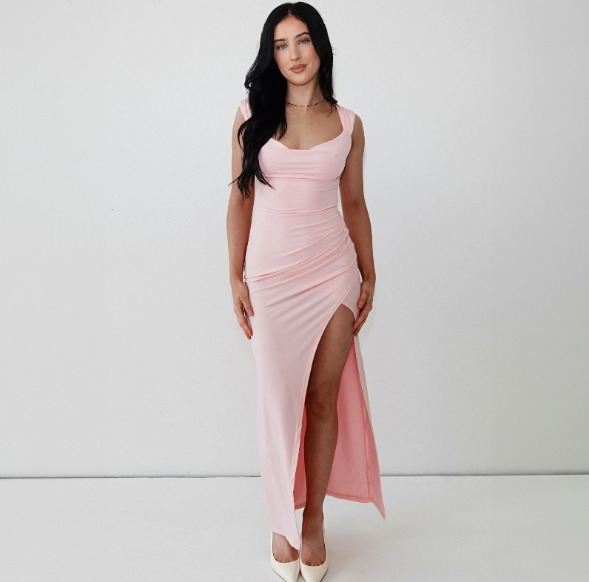 Vestido Mujer Estiloso Corte Adjustado Diseño Elegante