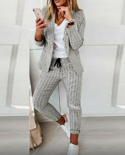 Traje de dos piezas femenino elegante ROZA