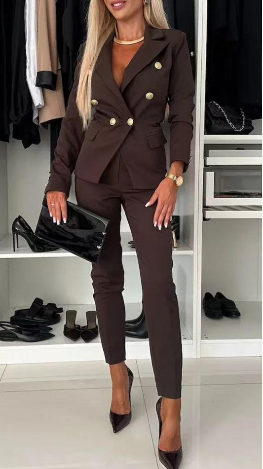 Traje chaqueta mujer elegante rosa