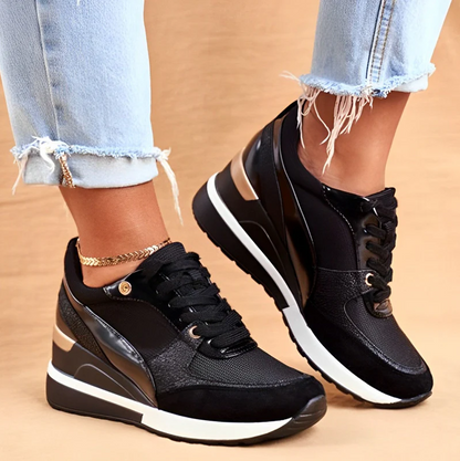 Zapatilla Deportiva Con Cuña y Cierre Rápido