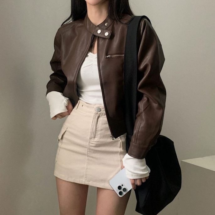 Chaquetón Vintage Cuello Alto Moda Retró - Vestiria