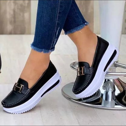 Zapatos cómodos para mujer de estilo clásico