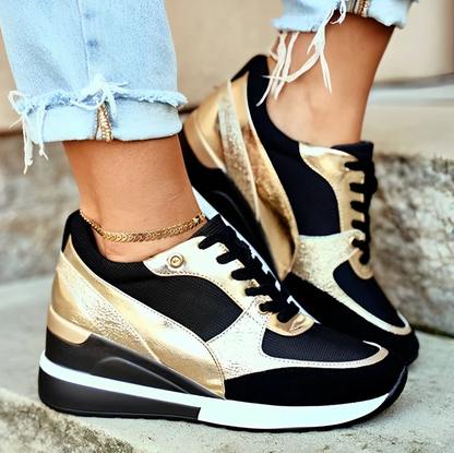 Zapatilla Deportiva Con Cuña y Cierre Rápido - Vestiria
