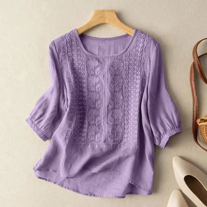 Blusa ligera estampada con detalles florales – AURORA