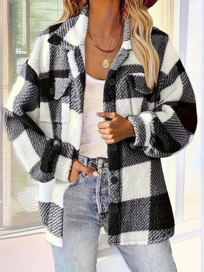 Chaqueta de mujer abrigada y cálida invierno
