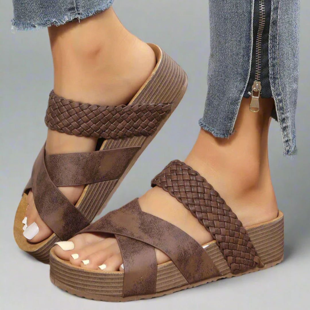 Sandalias Mujer Plataforma Alta Estilo Urbano - Vestiria