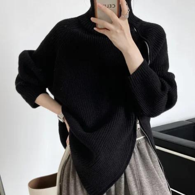 Jersey de punto suave con cuello asimétrico