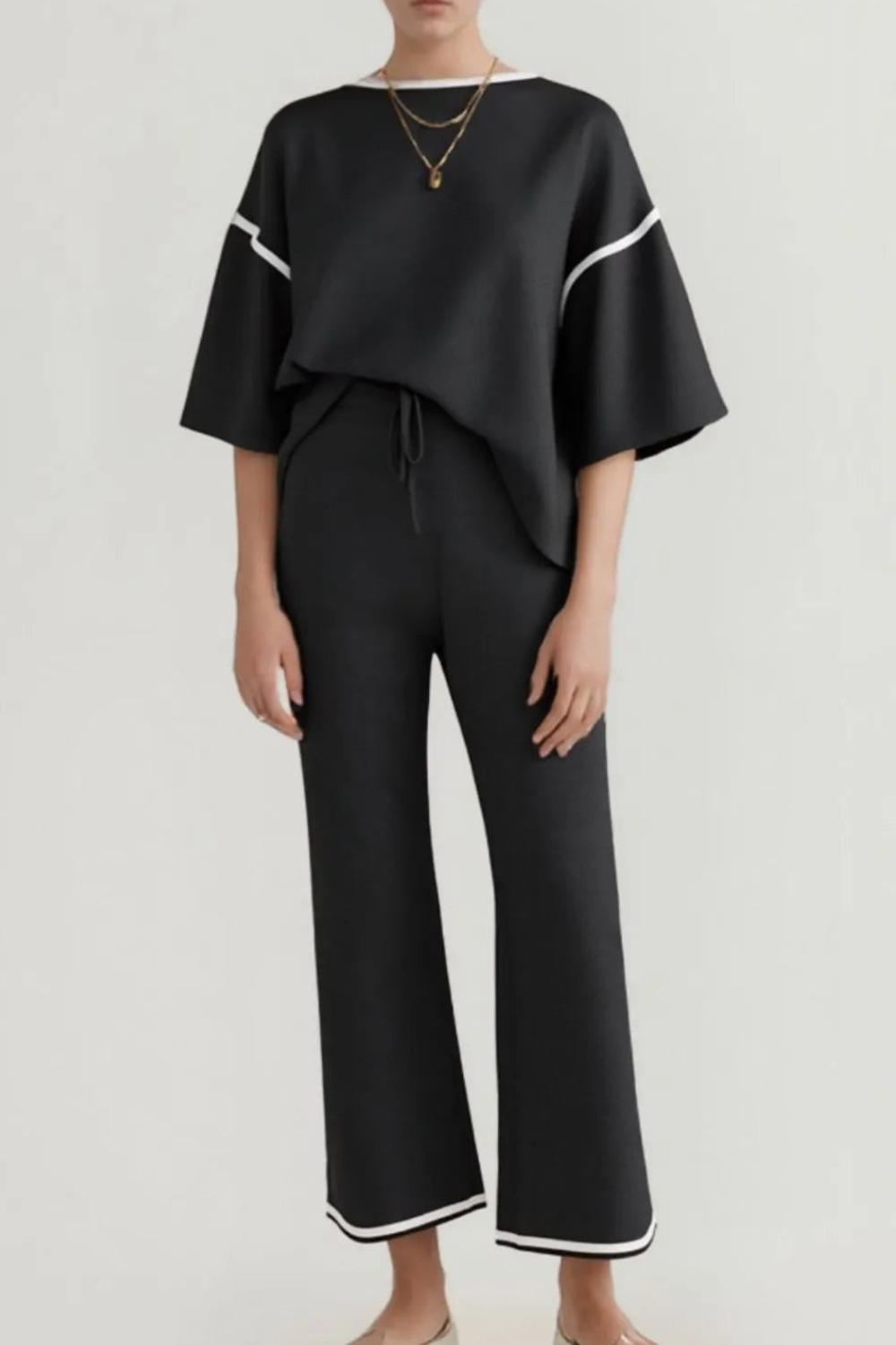 Conjunto Relajado Camiseta y Pantalón Amplio
