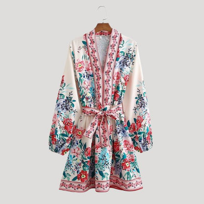 Vestido Corto Cachemir Cinturado Elegante