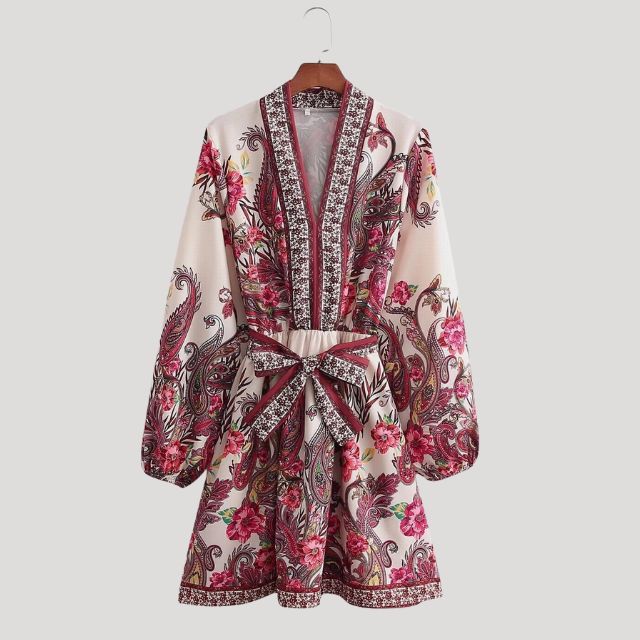 Vestido Corto Cachemir Cinturado Elegante - Vestiria
