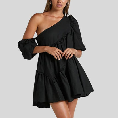 Vestido Corto Asimétrico con Volantes Femino