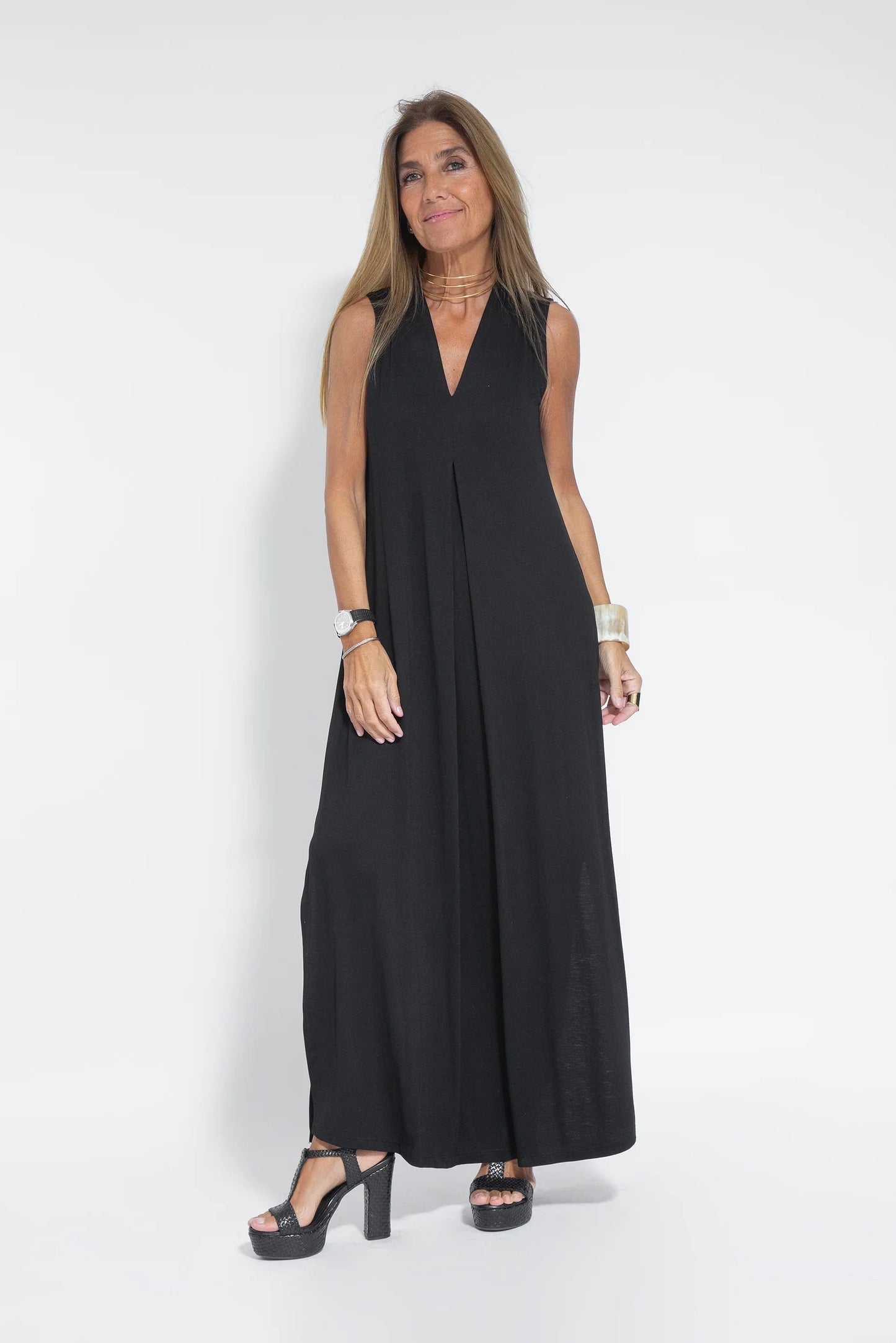 Vestido Elegante Largo Cuello Pico
