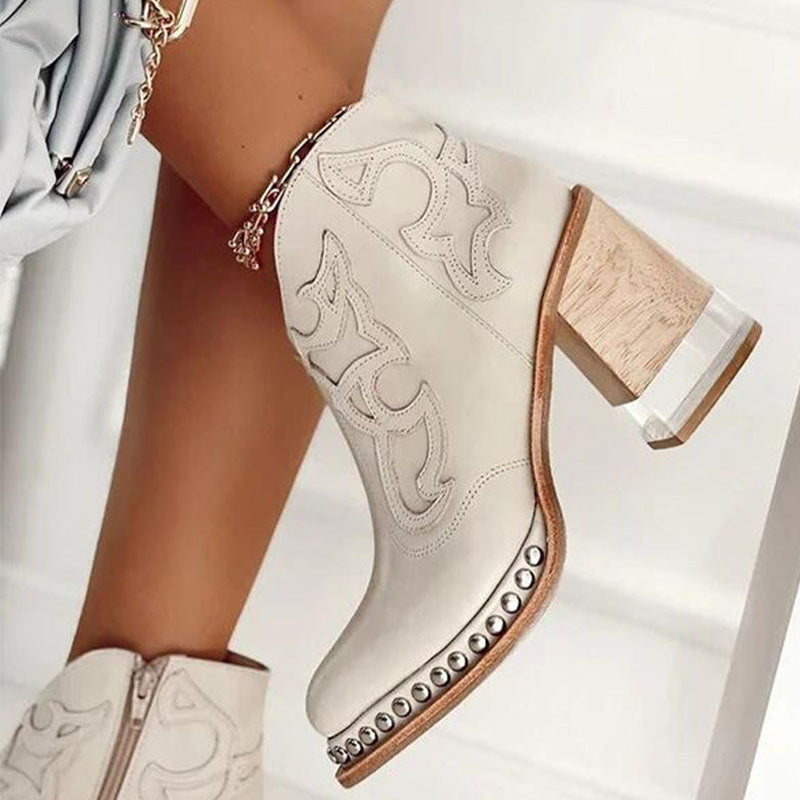 Botas Piel Elegantes con Bordado - Vestiria