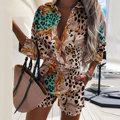 Conjunto de moda estampado trendy