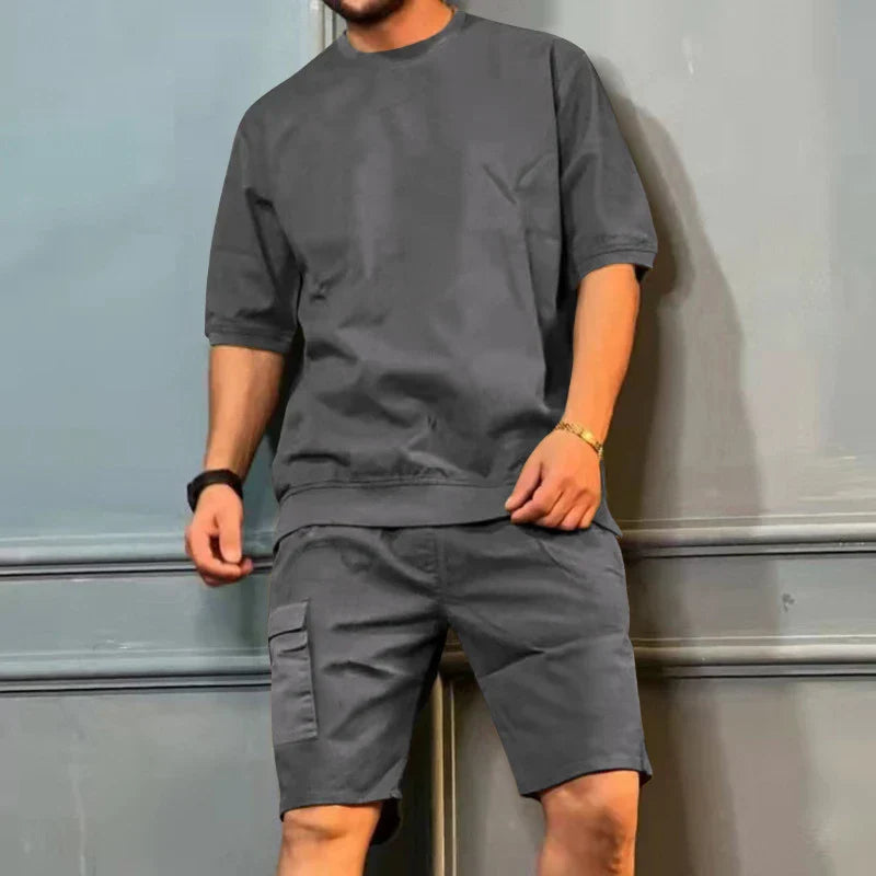 Camiseta Grande y Pantalones Cortos Deportivos