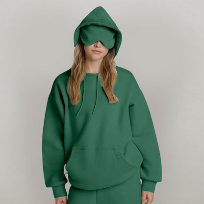 Pantalones y sudadera cómodos para chica