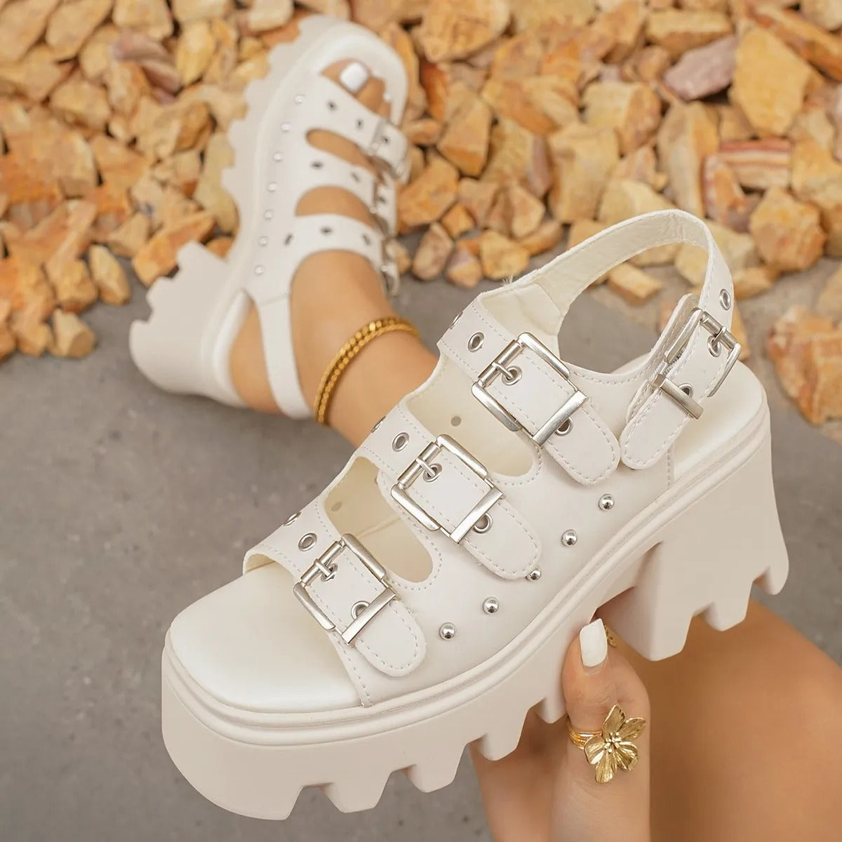 Sandalias Mujer Plataforma Punk con Tachuelas
