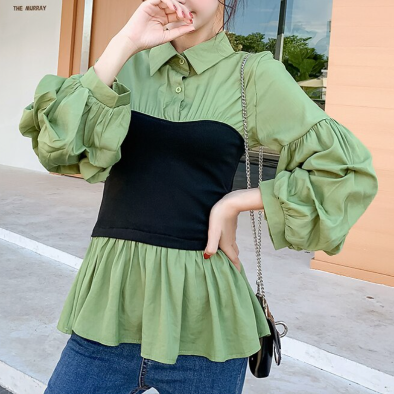 Blusa Elegante con Mangas Voladas