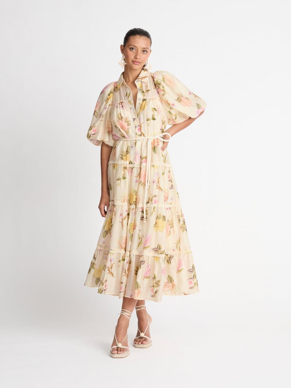 Vestido Encajado con Mangas Voladas - Vestiria