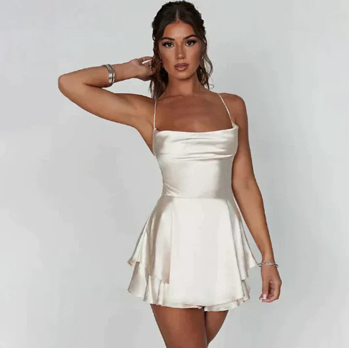 Vestido Halter Elegante Satinado - Vestiria