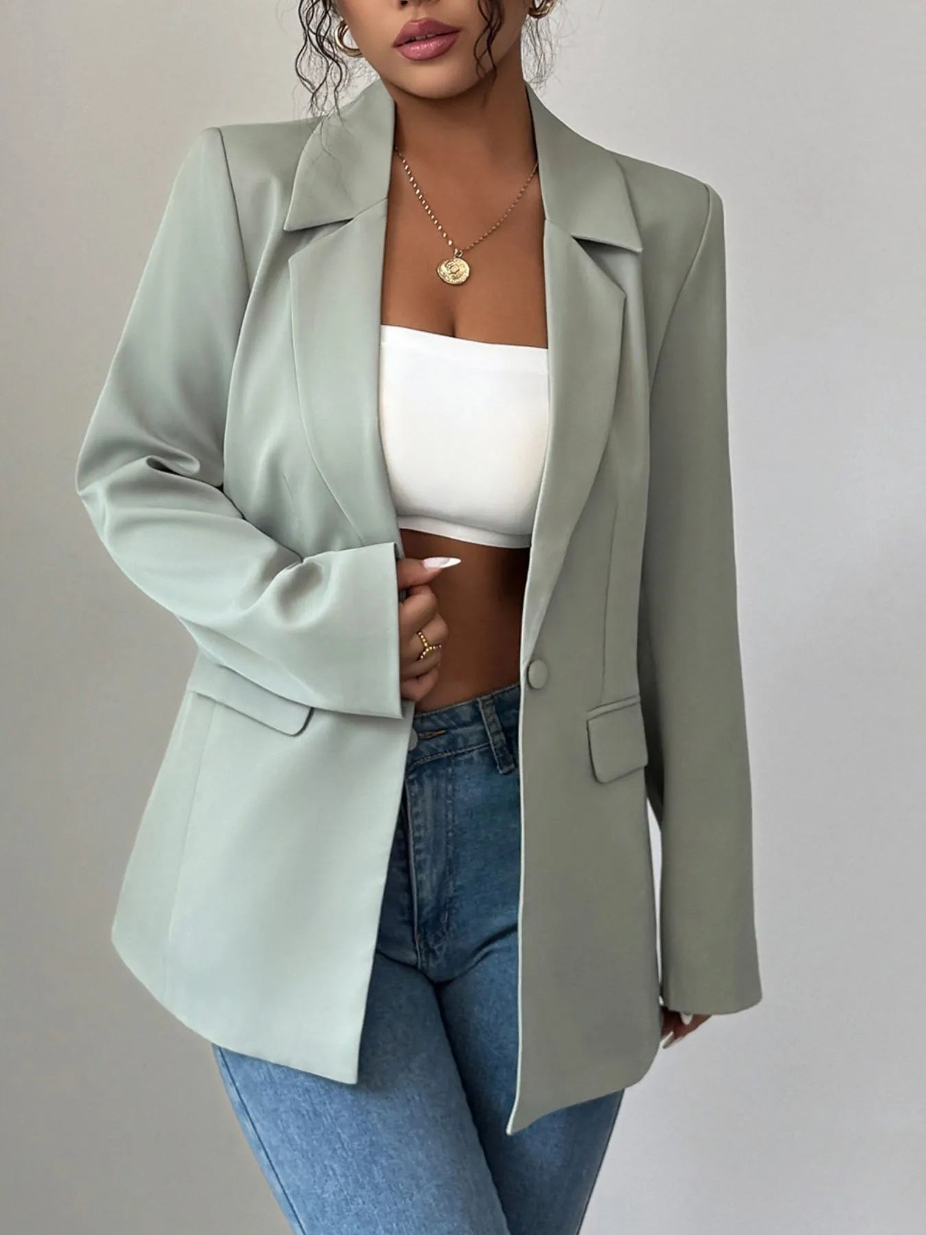 Chaquetilla Clásica de Mujer con Cuello de Solapa