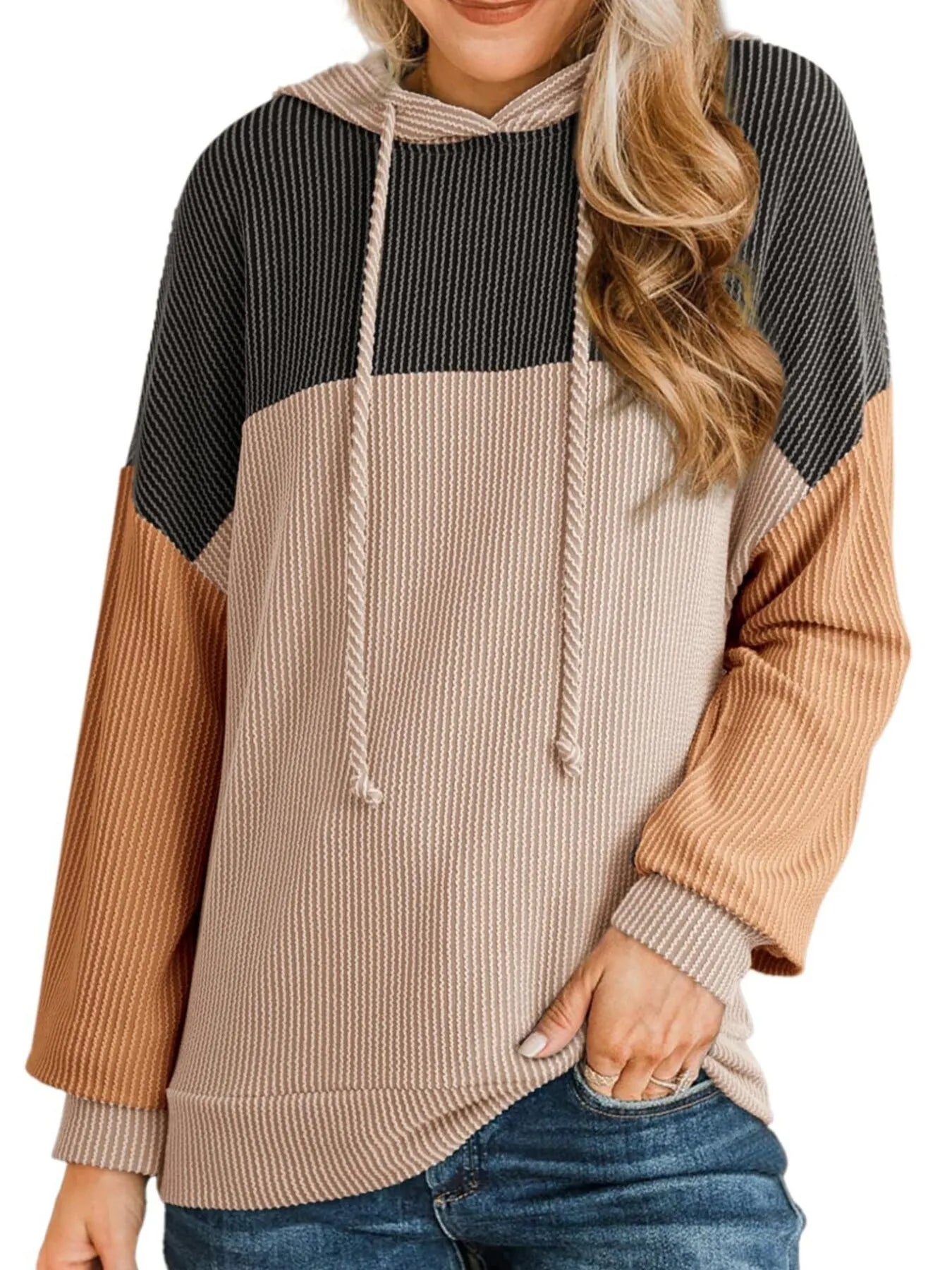 Chaqueta Deportiva Con Capucha Y Cordon Ajustable