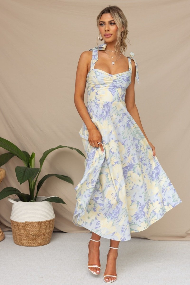 Vestido Midi Floral Con Tirantes - Vestiria