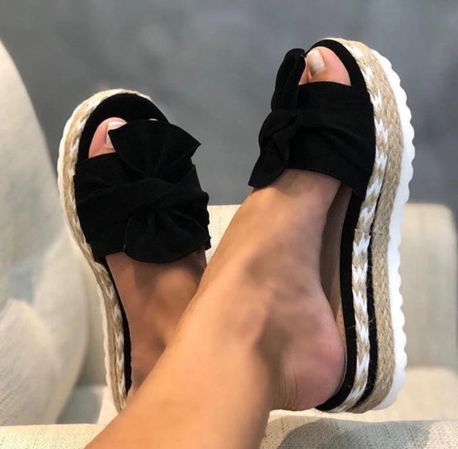 Sandalias de mujer cómodas con lazo y plantilla ergonómica