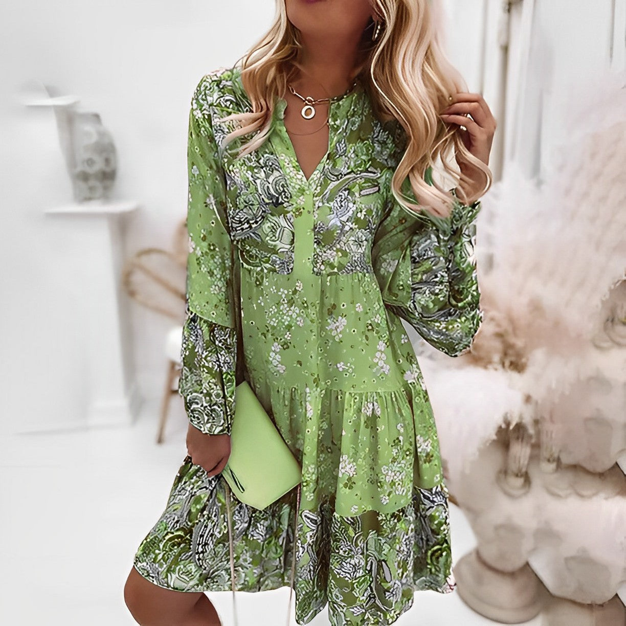 Vestido Floral Estampado Cuello en V - Vestiria