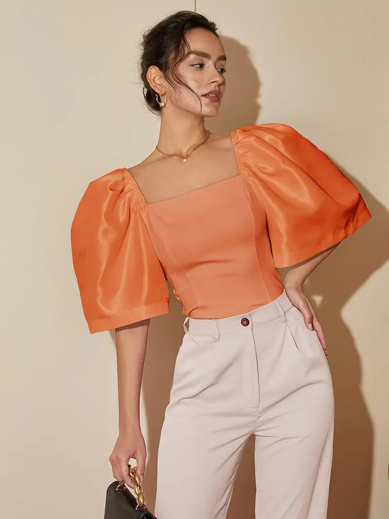 Top de Raso Elegante Mangas Voladas