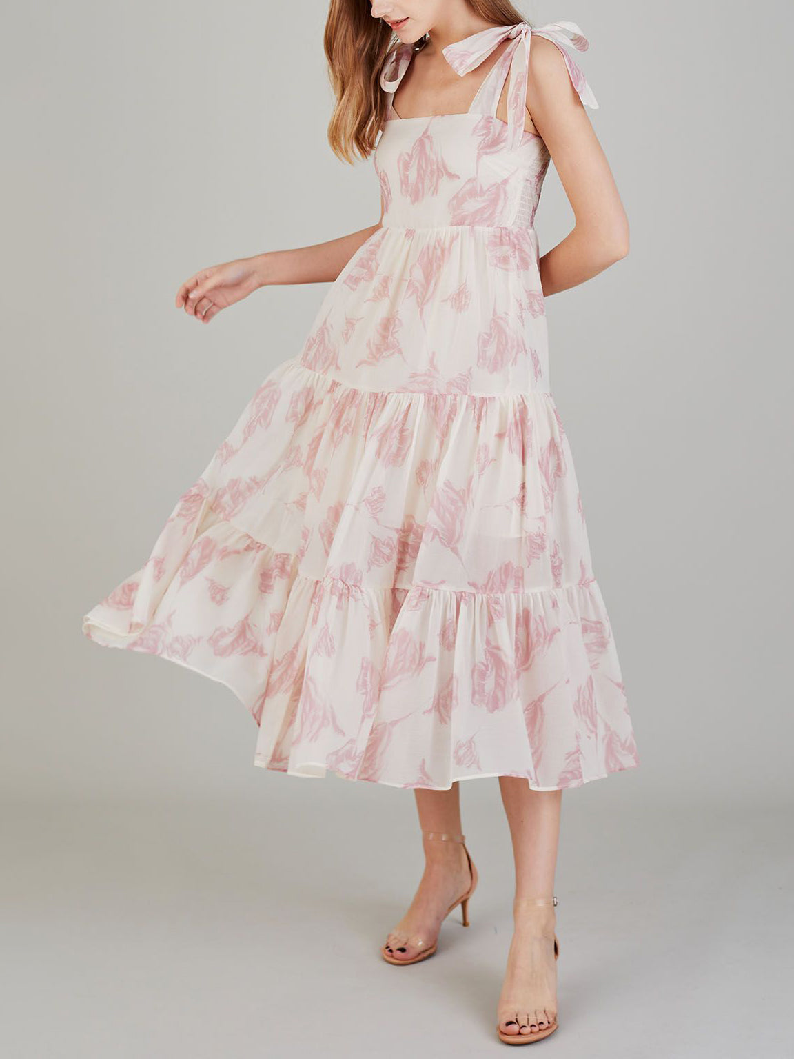 Vestido Midi Floral con Cinturón - Vestiria