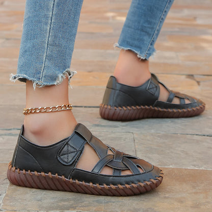 Zapatos planos de mujer con calado elegante