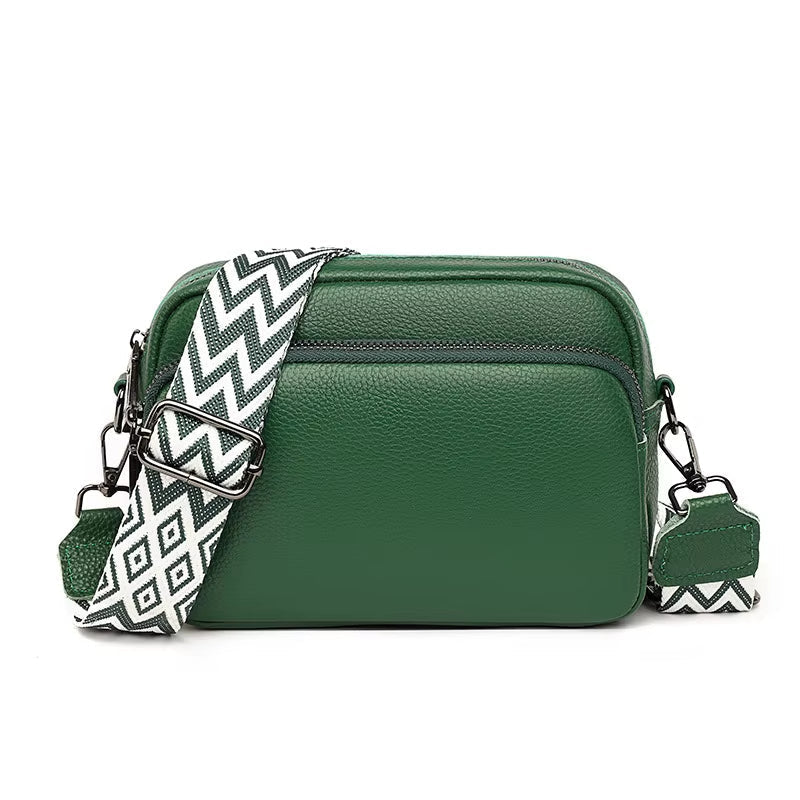 Bolso bandolera elegante con correa boho