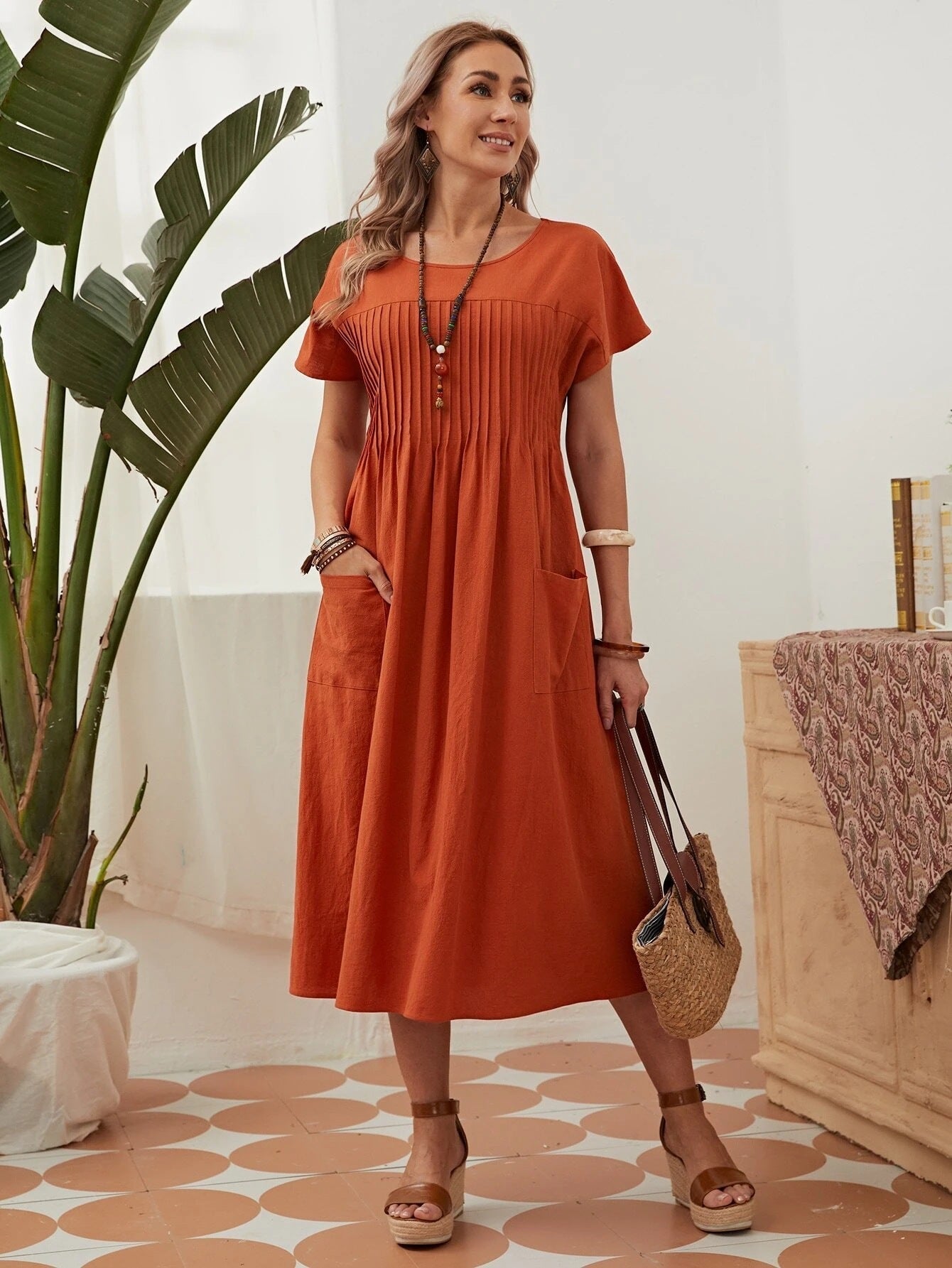 Vestido Midi Clásico Retro - Vestiria