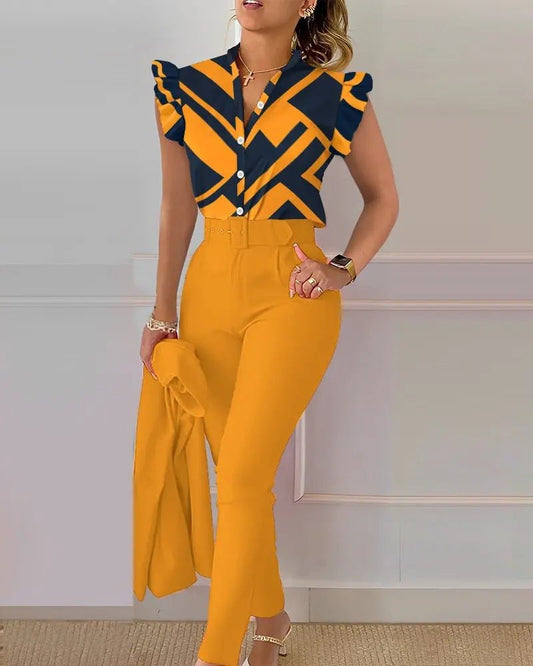 Pantalón y Top de Mujer con Volantes Elegantes - Vestiria